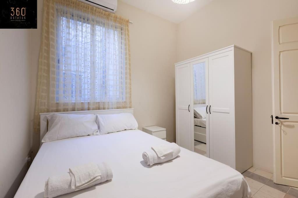 Beautiful, Typical Maltese 4Br Home With Roof Top By 360 Estates Sliema Exterior photo